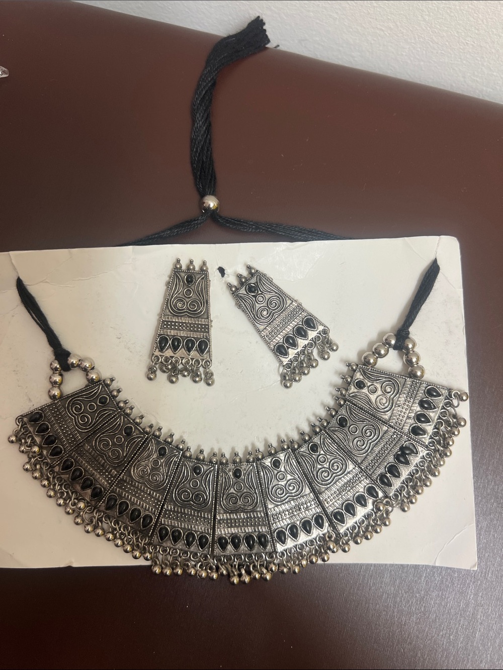 Oxidized Silver-Tone Statement Choker Necklace with Matching Earrings - Picture 4 of 7